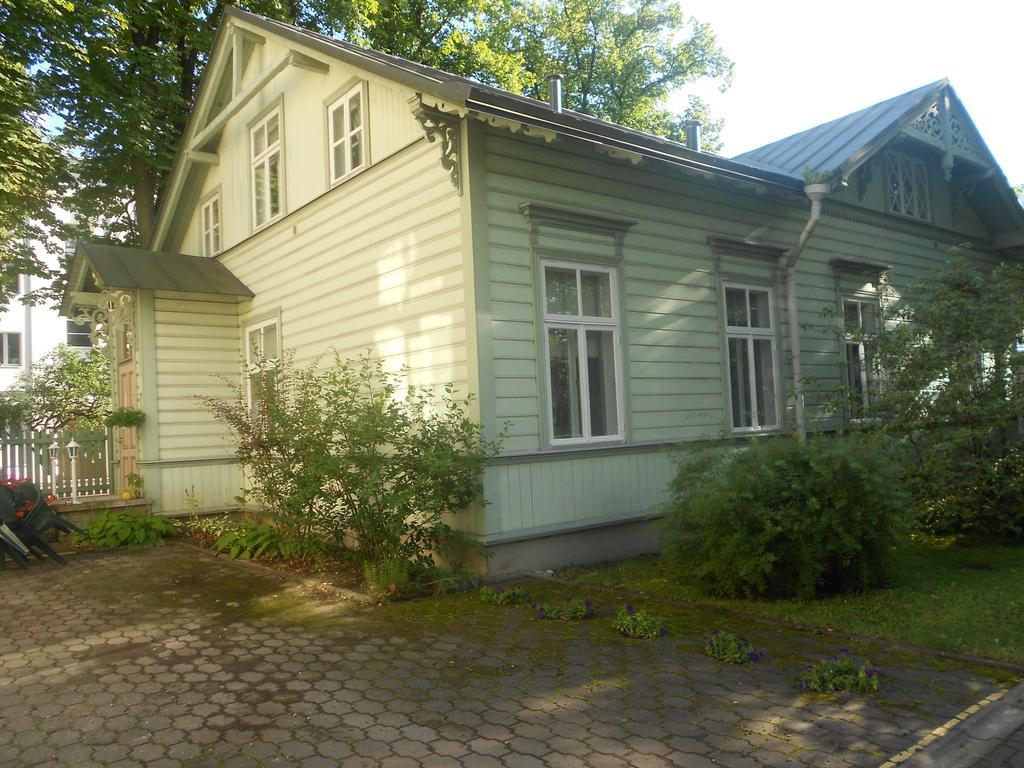 Poska Villa Guesthouse Tallin Exterior foto
